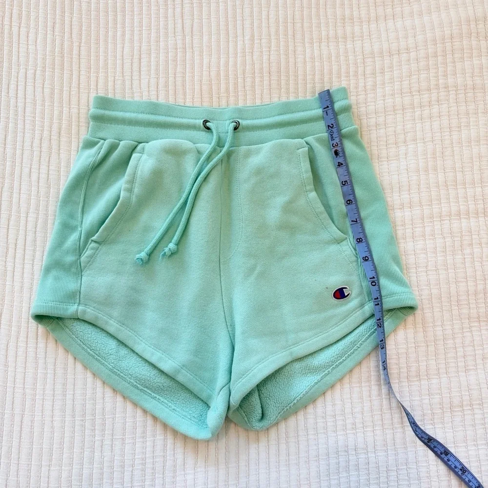 Champion Reverse Weave Women's Mint Green Short Embroidered Back Logo Size Small